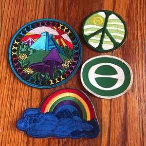Vintage hippie patches 🌈